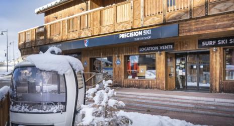 La Rosière-Surf ski shop