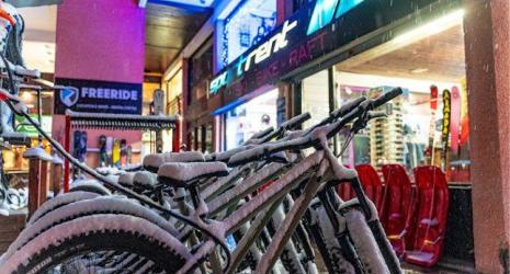 Serre-Chevalier-Magasin Chantemerle