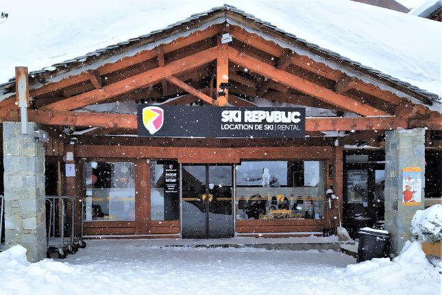 Les Coches - Ski Republic Centre