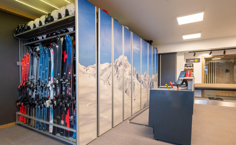 Alparena Ski Shop